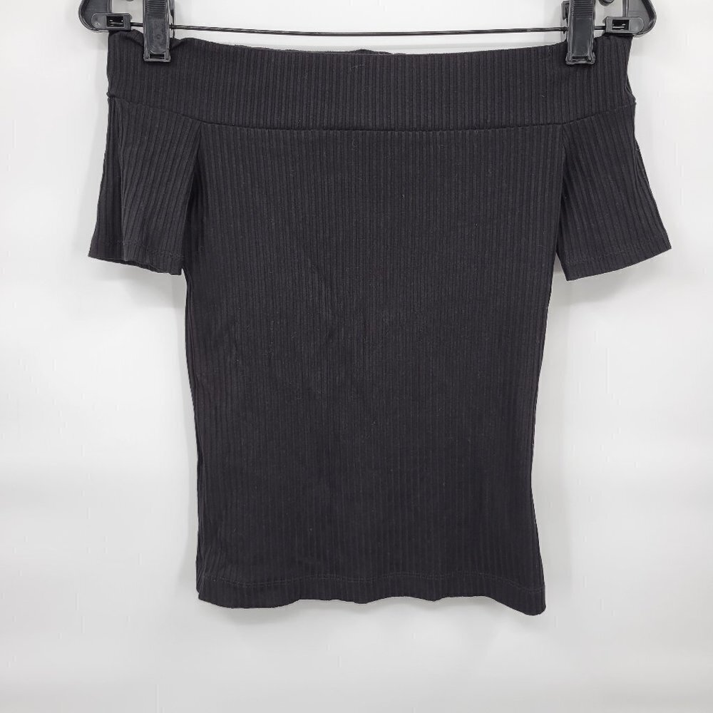 Aritzia Wilfred Womens Black Off shoulder Ribbed Short sleeved Top Crop Size XS